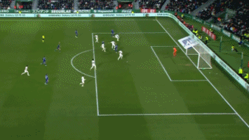 《赛博朋克2077》总监否认删减蓝月恋爱线